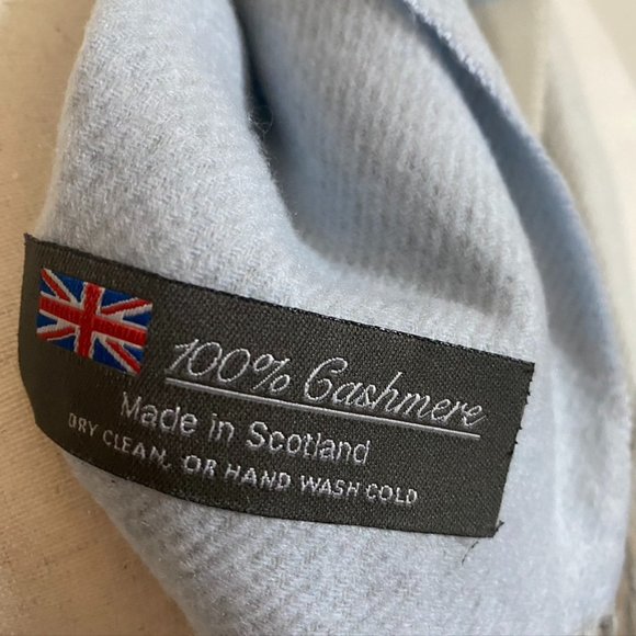 🌼3/$45🌼New Colorblock 100% Cashmere Scarf - Picture 3 of 3